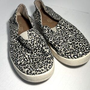 👟Toms Avalon Leopard Print Canvas Slip On Shoe 8 Black Tan